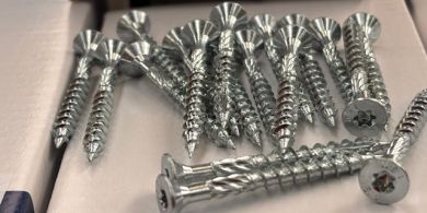 ARRIVAGE DE VISSERIE PROFESSIONNELLE